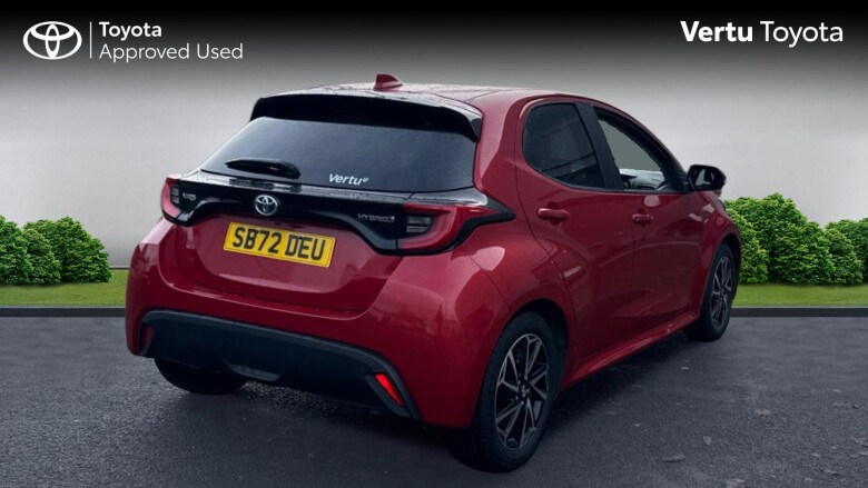 Toyota Yaris 1.5 Hybrid Design 5dr CVT Hybrid Hatchback